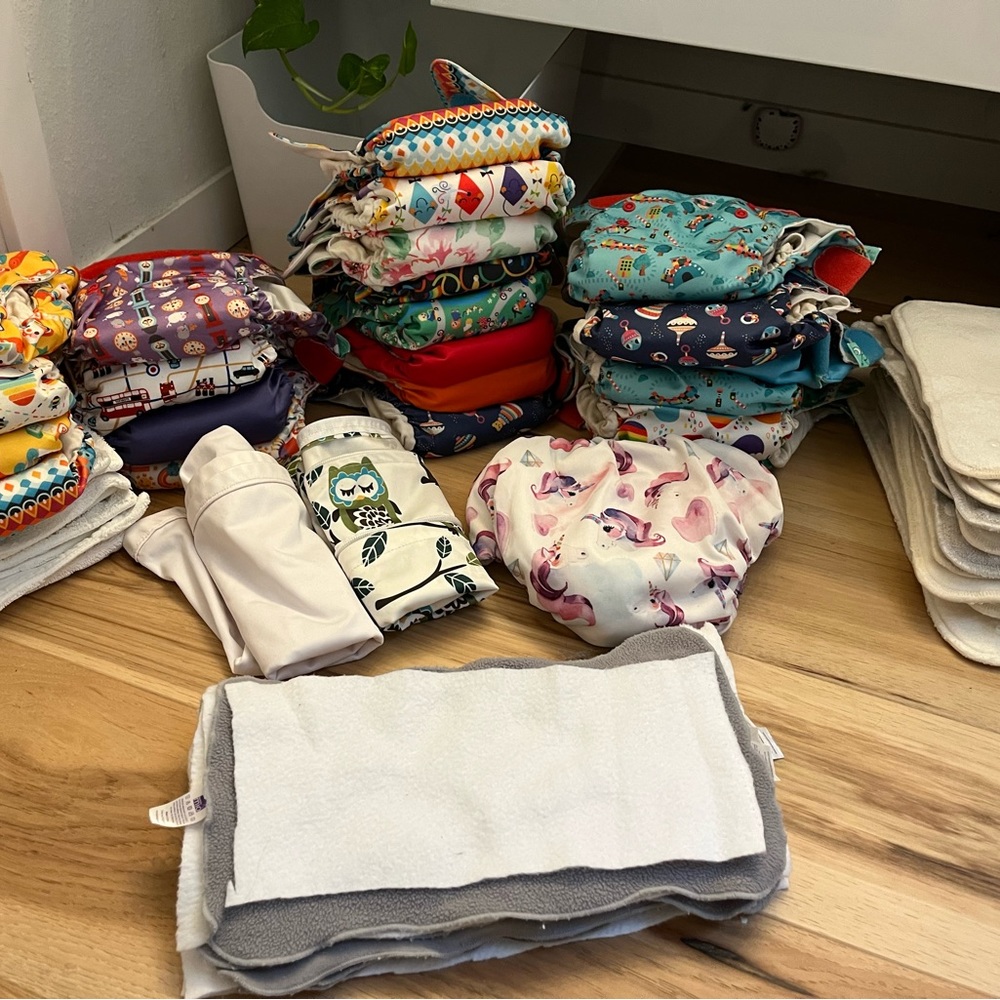 Tots bots cloth diapers LOT